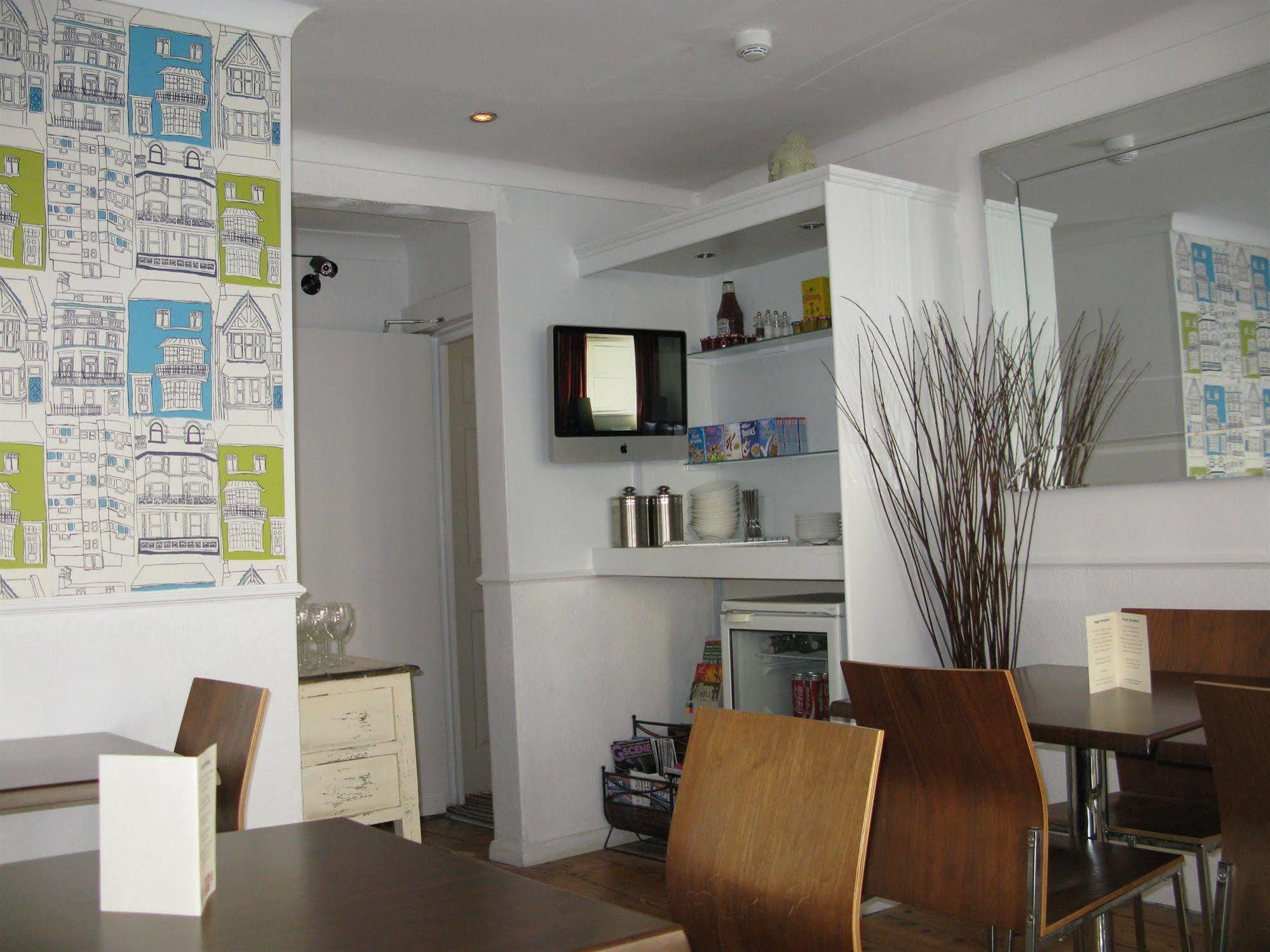 Oyo Lifestyle Hotel Sea Breeze Brighton Eksteriør bilde