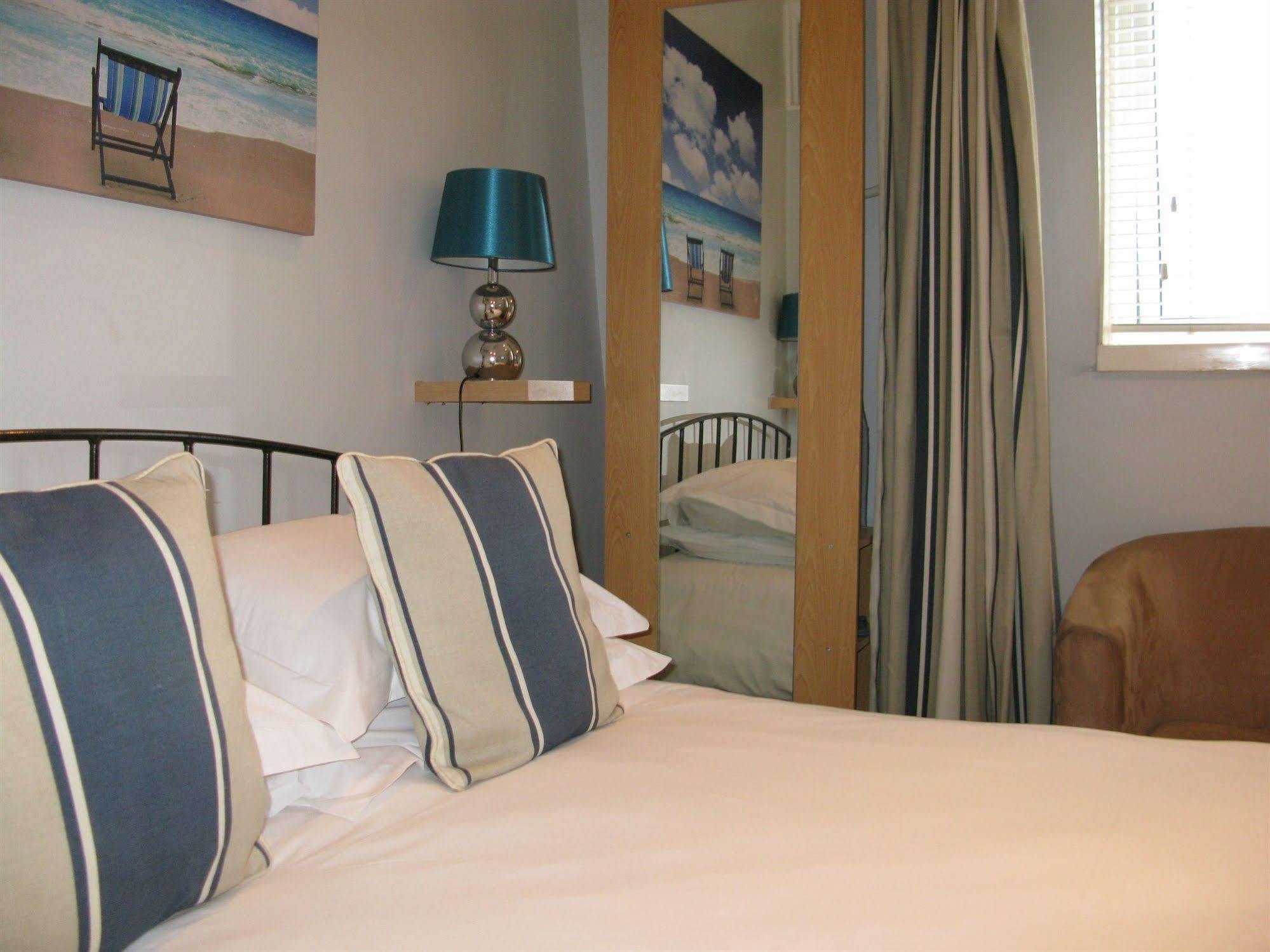 Oyo Lifestyle Hotel Sea Breeze Brighton Eksteriør bilde