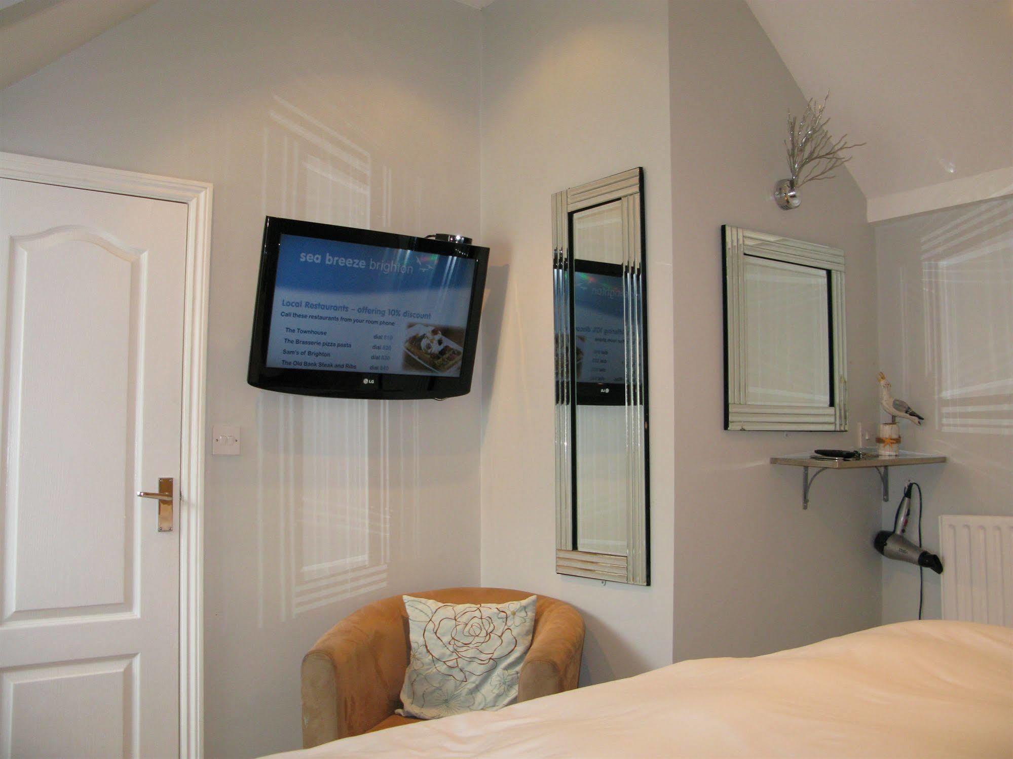 Oyo Lifestyle Hotel Sea Breeze Brighton Eksteriør bilde