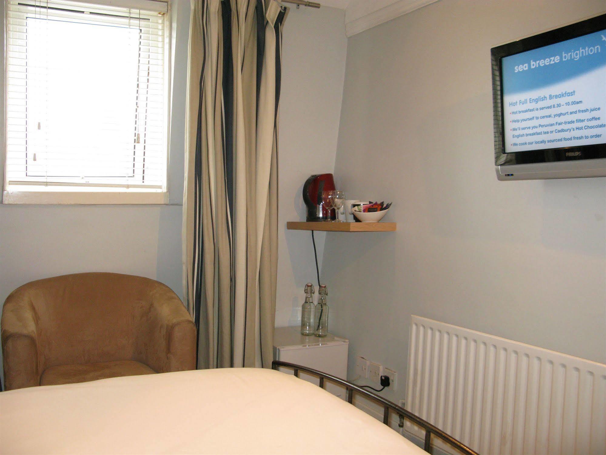 Oyo Lifestyle Hotel Sea Breeze Brighton Eksteriør bilde
