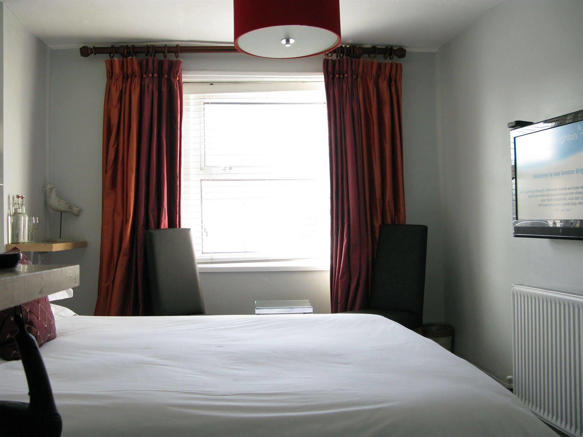Oyo Lifestyle Hotel Sea Breeze Brighton Eksteriør bilde