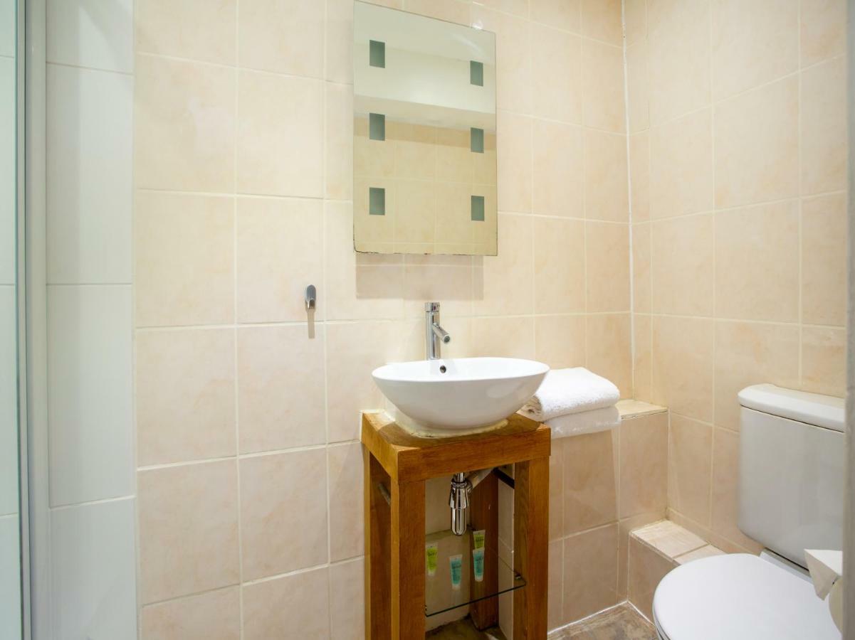 Oyo Lifestyle Hotel Sea Breeze Brighton Eksteriør bilde